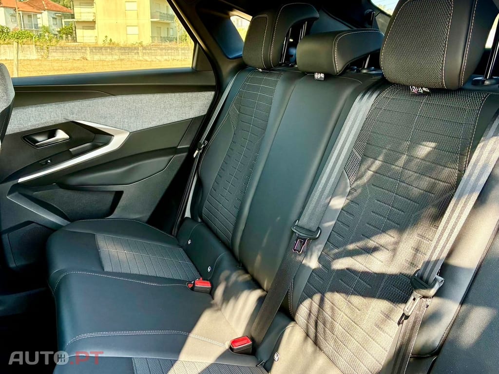 Peugeot 3008 Hybrid Allure