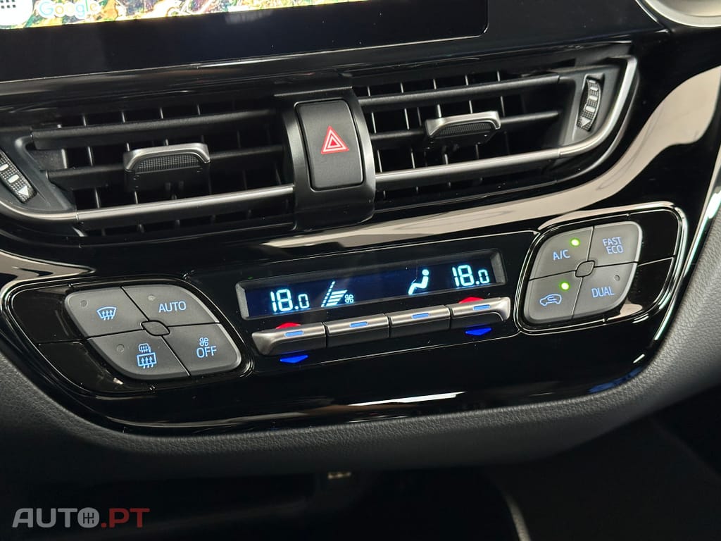 Toyota C-HR 2.0 Hybrid Square Collection