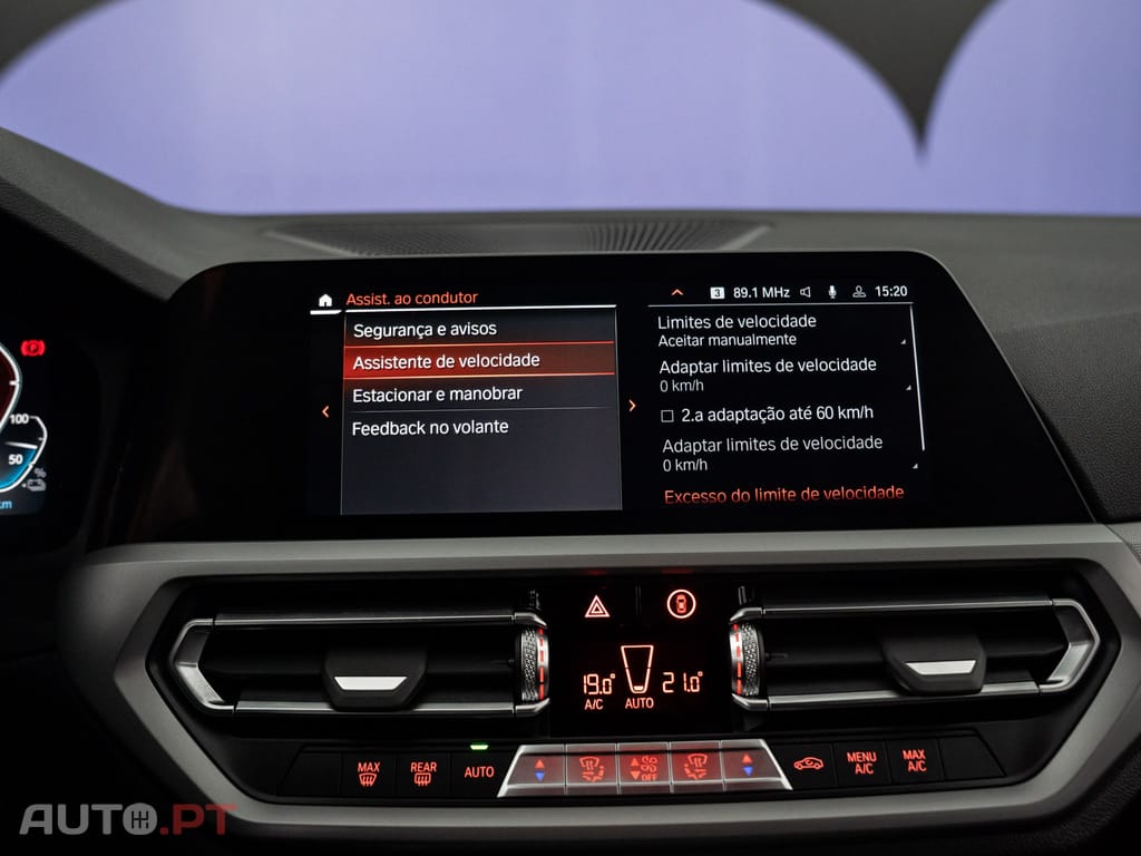 BMW 320 e Touring Corporate Edition Auto