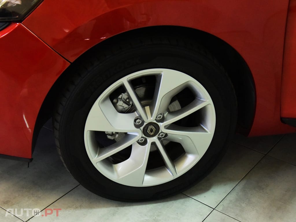 Renault Clio 0.9 TCE Limited