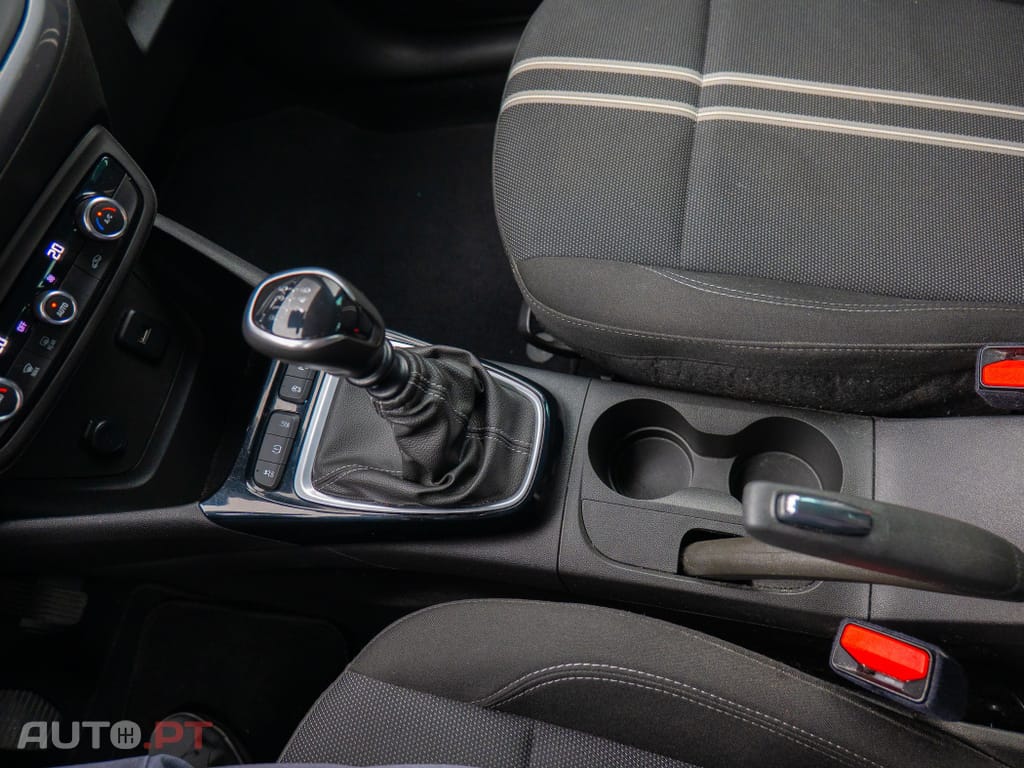 Opel Crossland 1.2 T Design & Tech