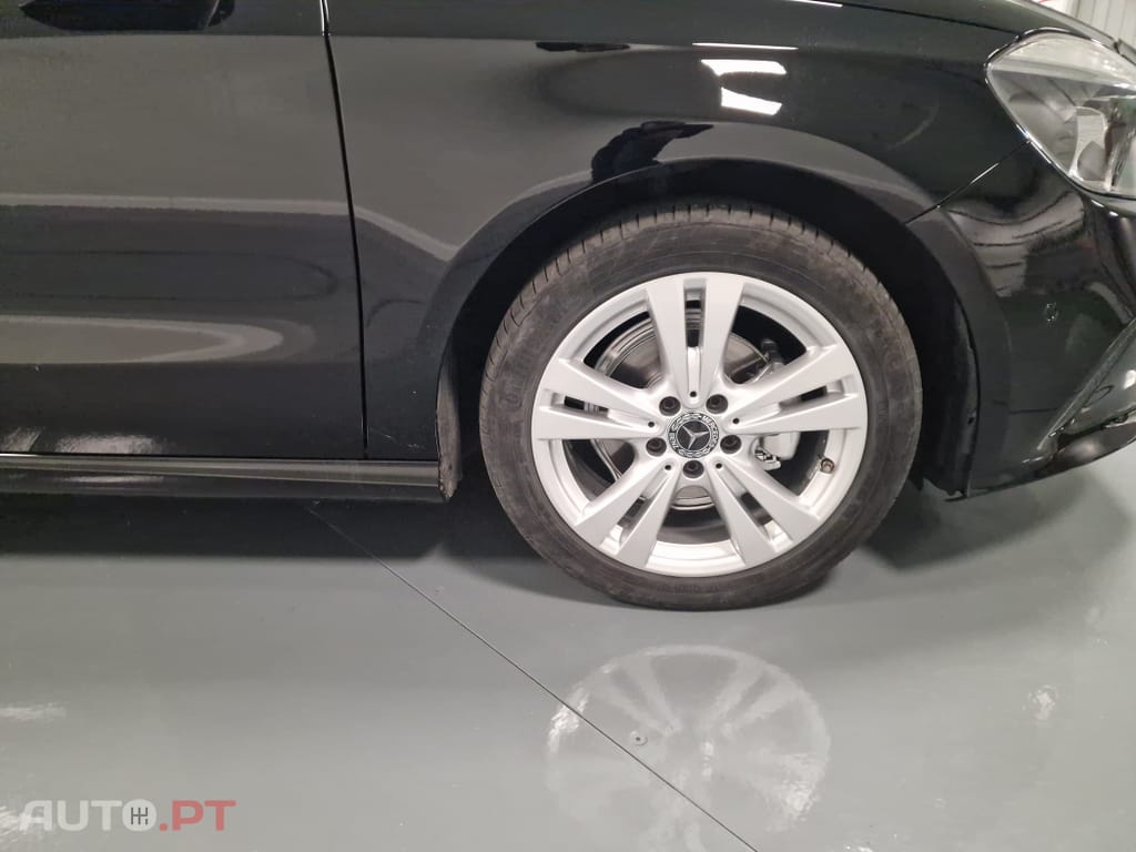 Mercedes-Benz A 180 d Urban