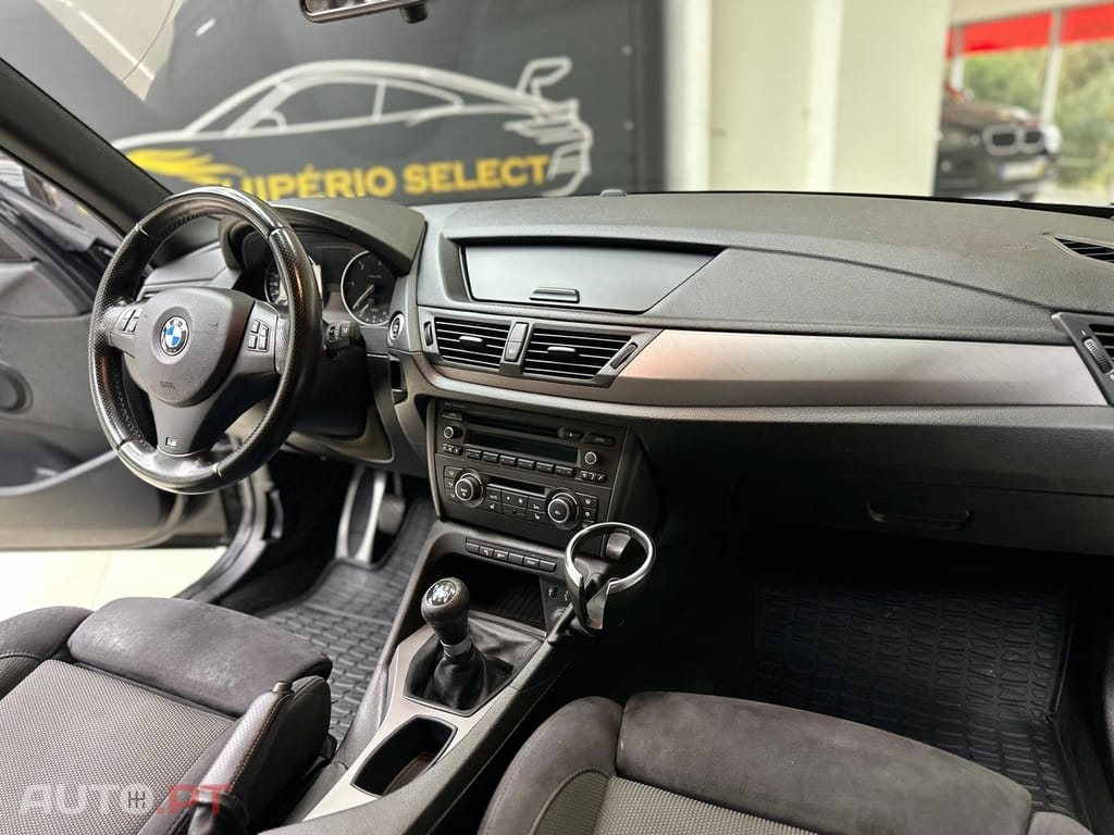 BMW X1 18 d sDrive Pack M