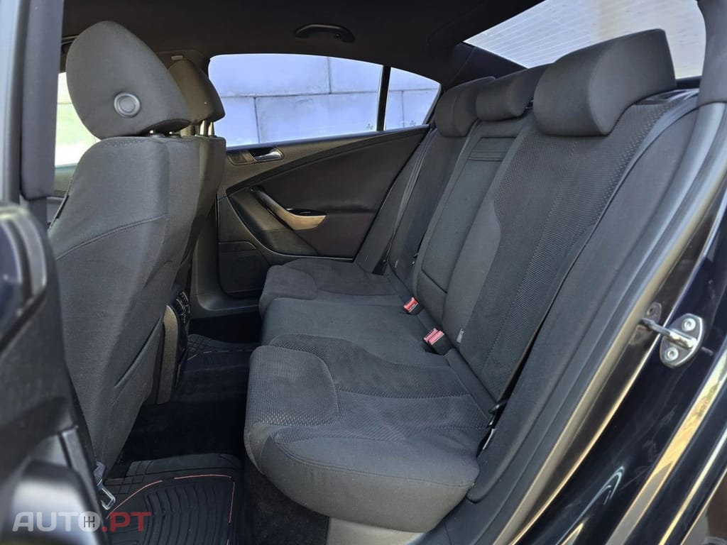 Volkswagen Passat 2.0 TDi Confortline