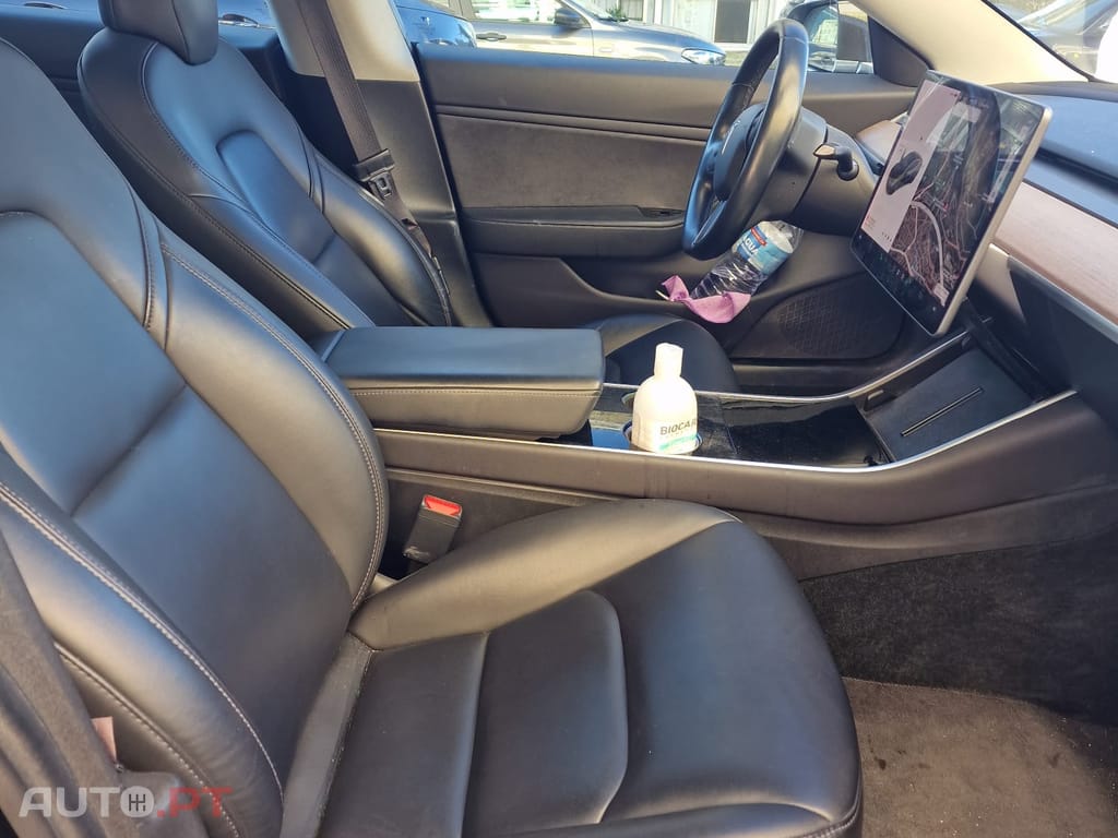 Tesla Model 3 long range