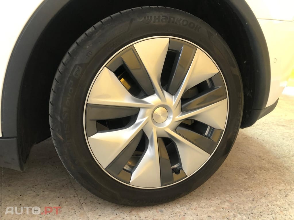 Tesla Model Y Performance Tração Integral