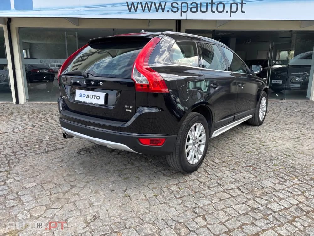 Volvo XC60 2.4 D Drive Momentum