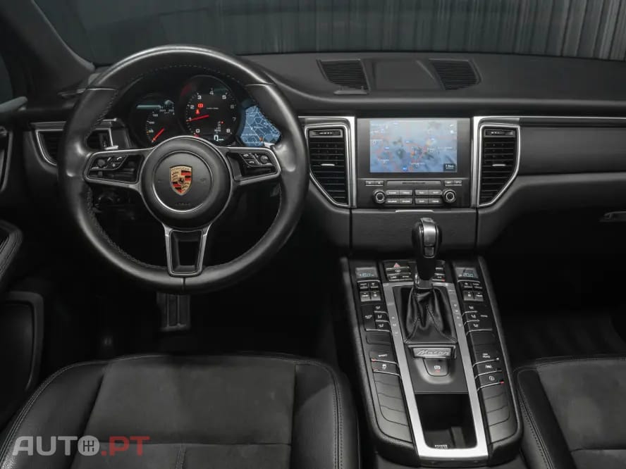 Porsche Macan PDK