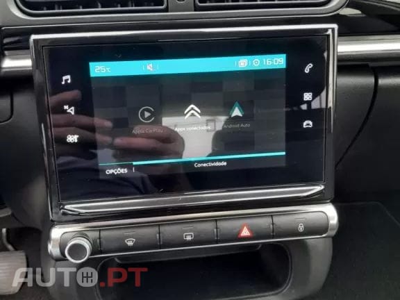 Citroen C3 1.6 BLUEHDI SHINE