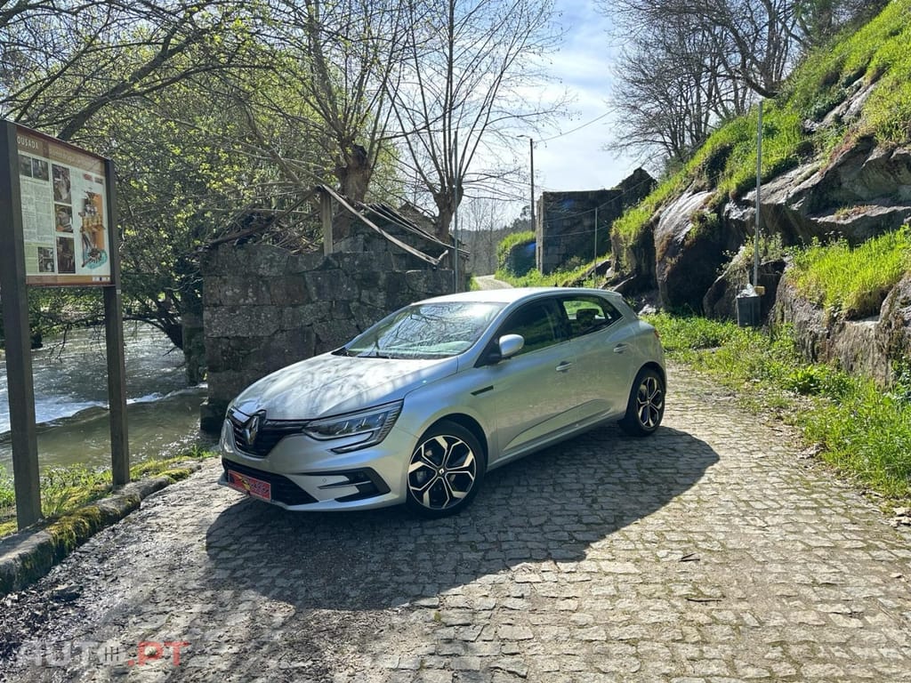 Renault Mégane 1.5 Blue dCi Limited J17