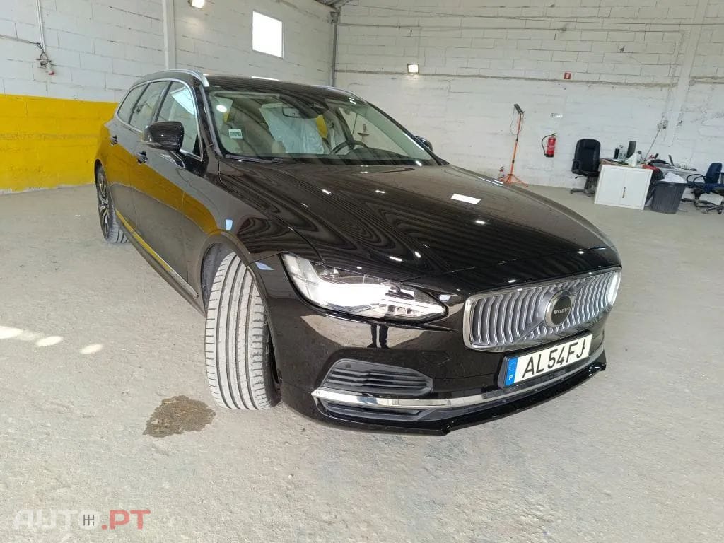 Volvo V90 2.0 T6 PHEV Inscription Expression AWD