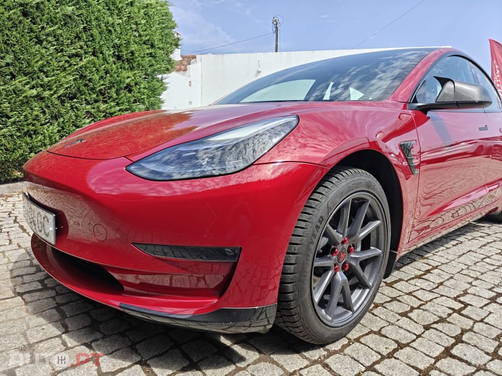 Tesla Model 3 Long Range Tração Integral