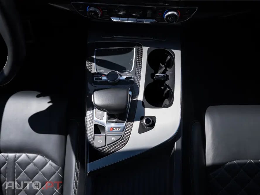 Audi SQ7 4.0 TDI V8 quattro Tiptronic 7L