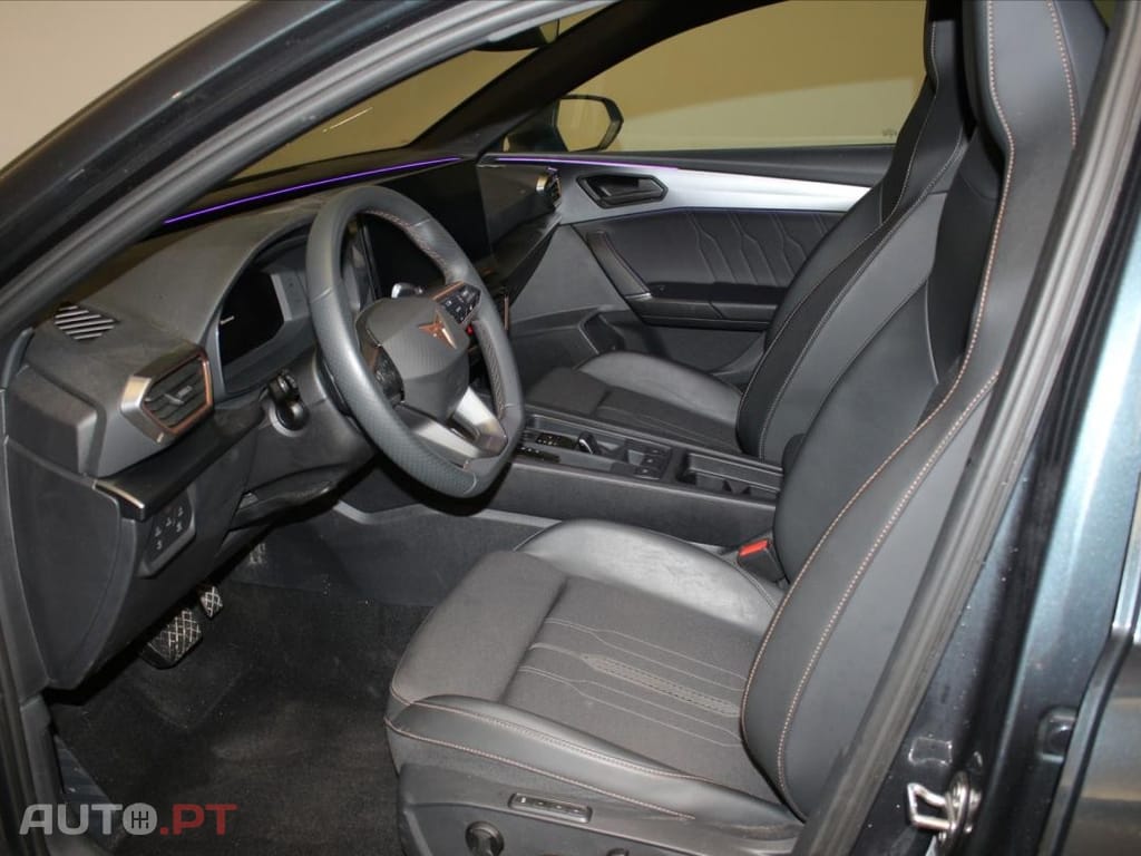 Seat Leon 1.5 eTSi V DSG7
