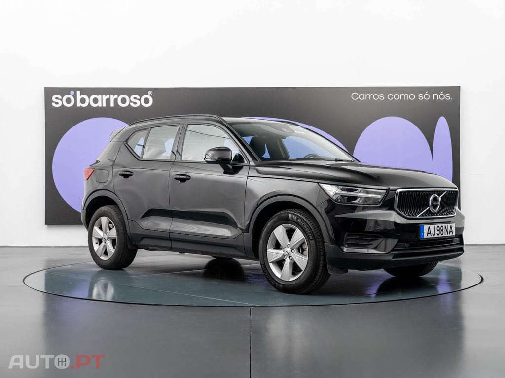 Volvo XC40 1.5 T2 Momentum