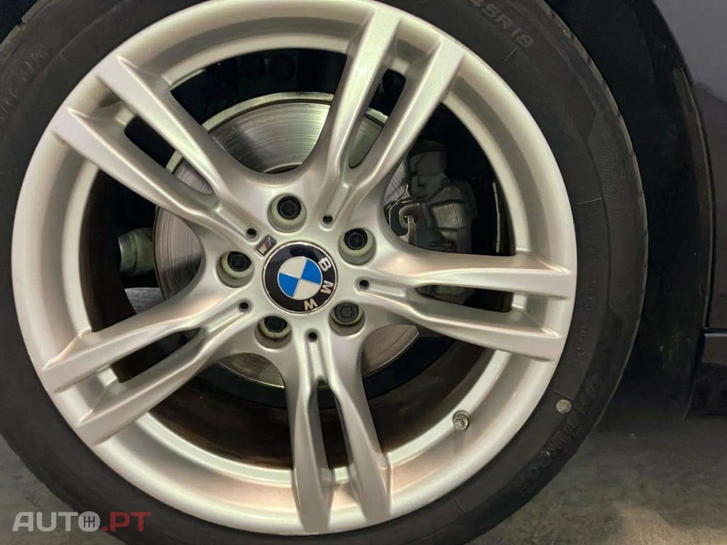 BMW 320 d Touring Pack M Auto