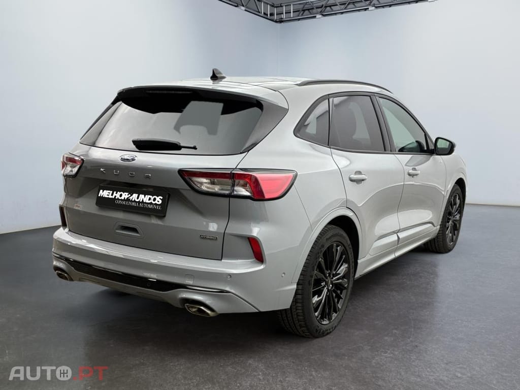 Ford Kuga 2.5 FHEV Powershift Graphite Tech Edition