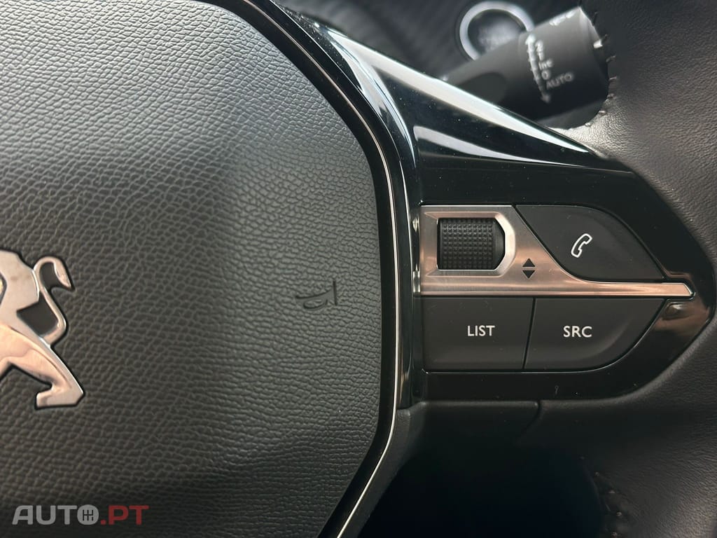 Peugeot 2008 1.5 BlueHDi Allure