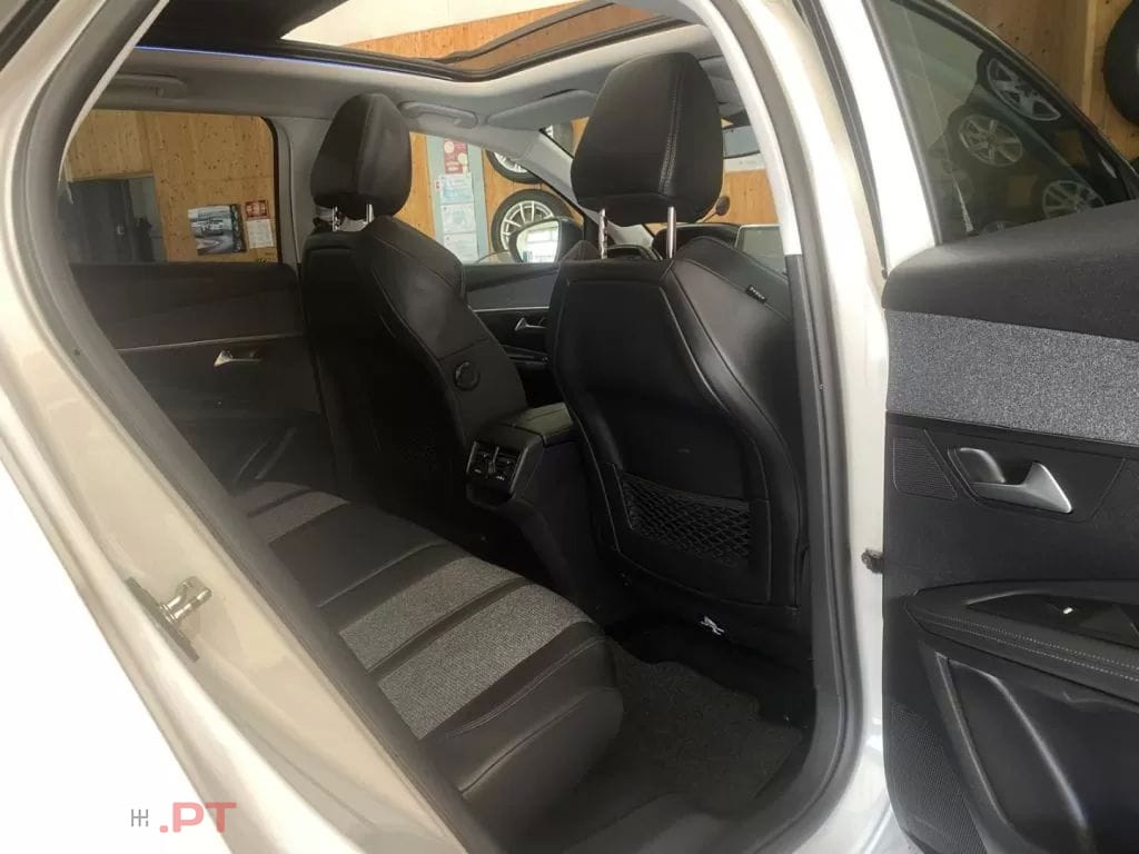 Peugeot 3008 1.2 PureTech Allure