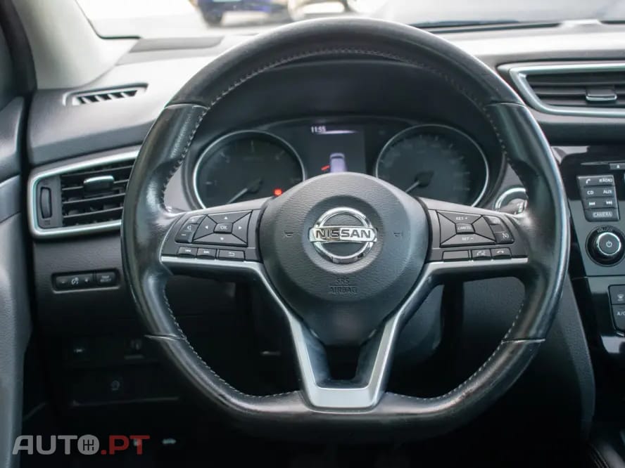 Nissan Qashqai 1.5 dCi N-Connecta J18
