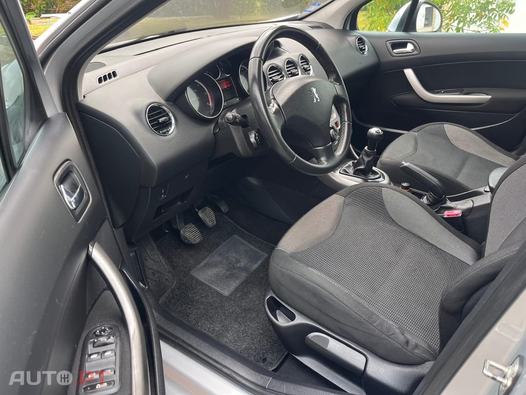 Peugeot 308 1.6 HDI 110cv