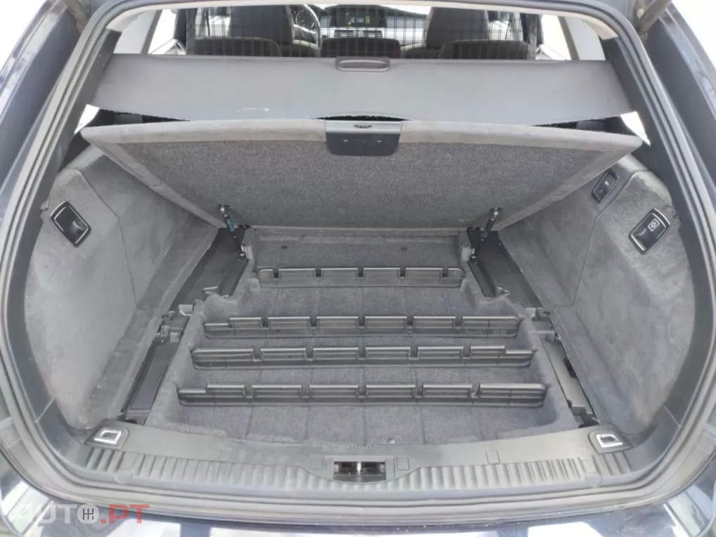 BMW 525 XiA Touring