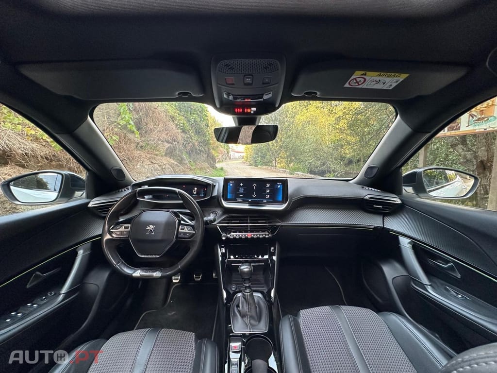 Peugeot 2008 1.2 PureTech GT Line