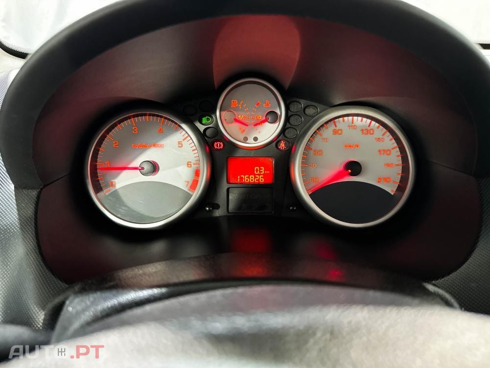 Peugeot 206 1.1i 60cv Sport Line