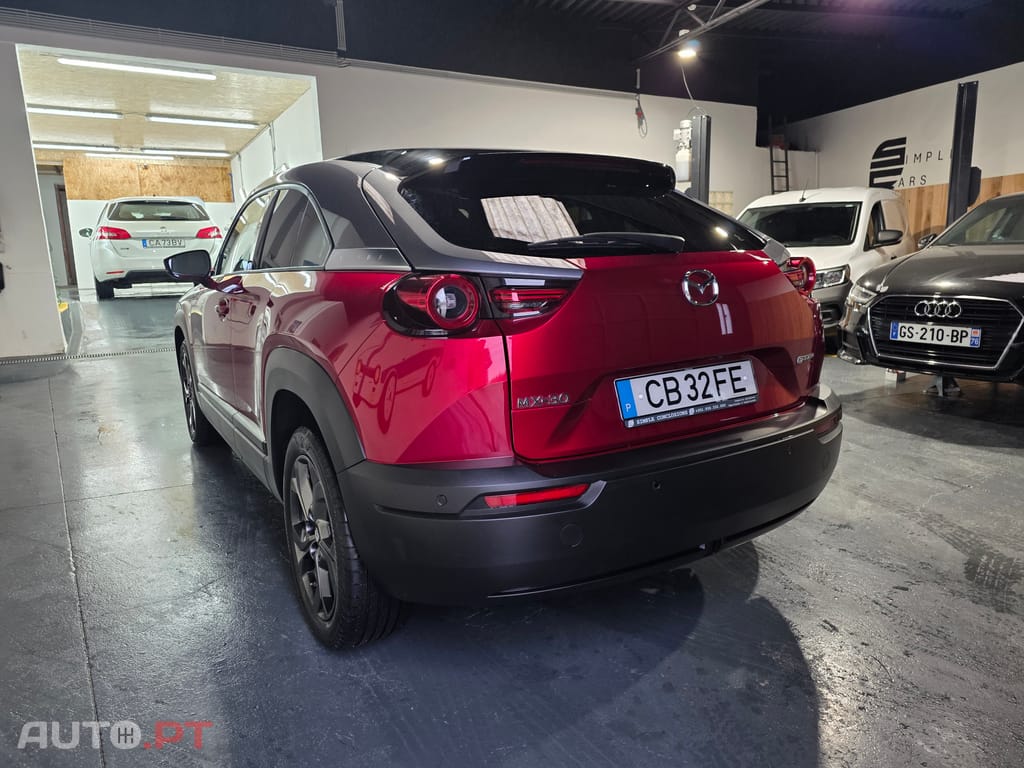 Mazda MX-30 e-SKYACTIV