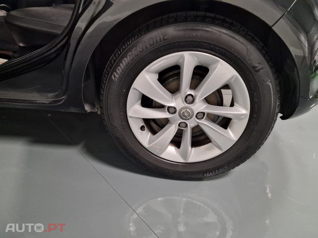 Opel Corsa ND