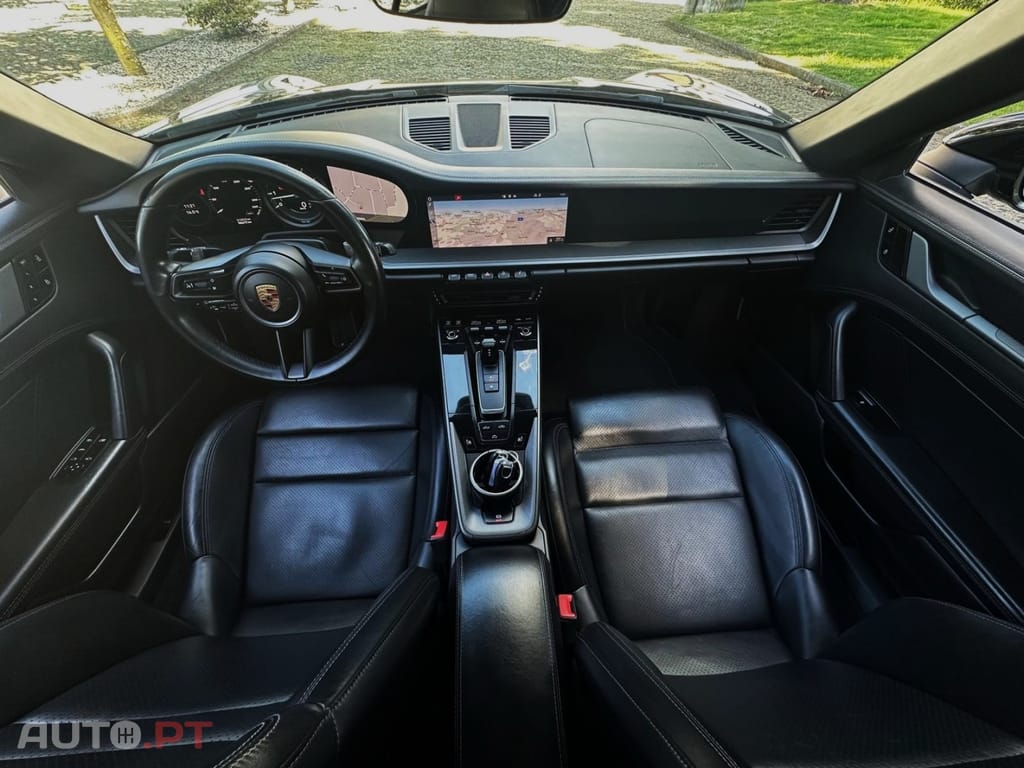 Porsche 911 Carrera Cabriolet PDK