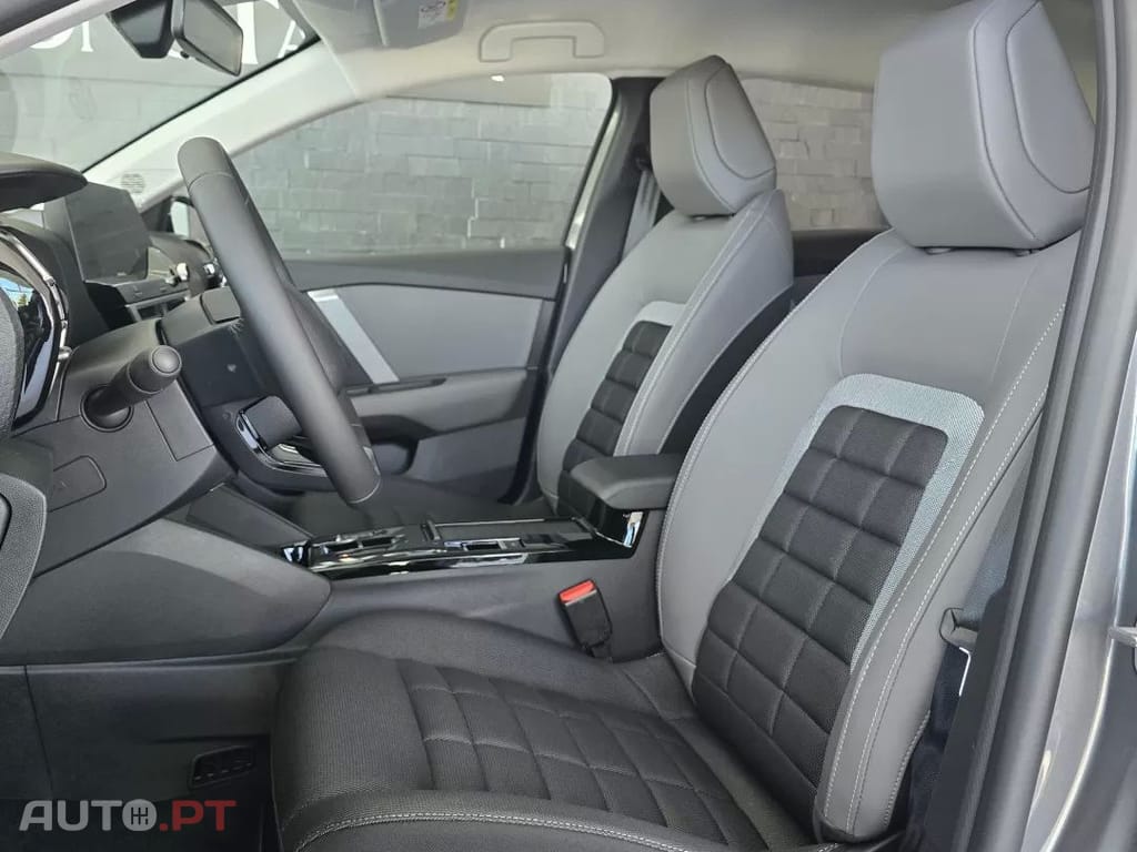 Citroen C4 1.2 Hybrid Collection e-DSC6