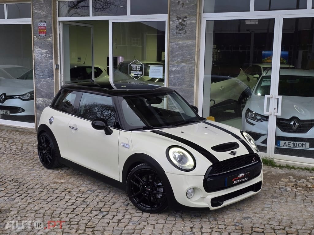 MINI Cooper Cooper S