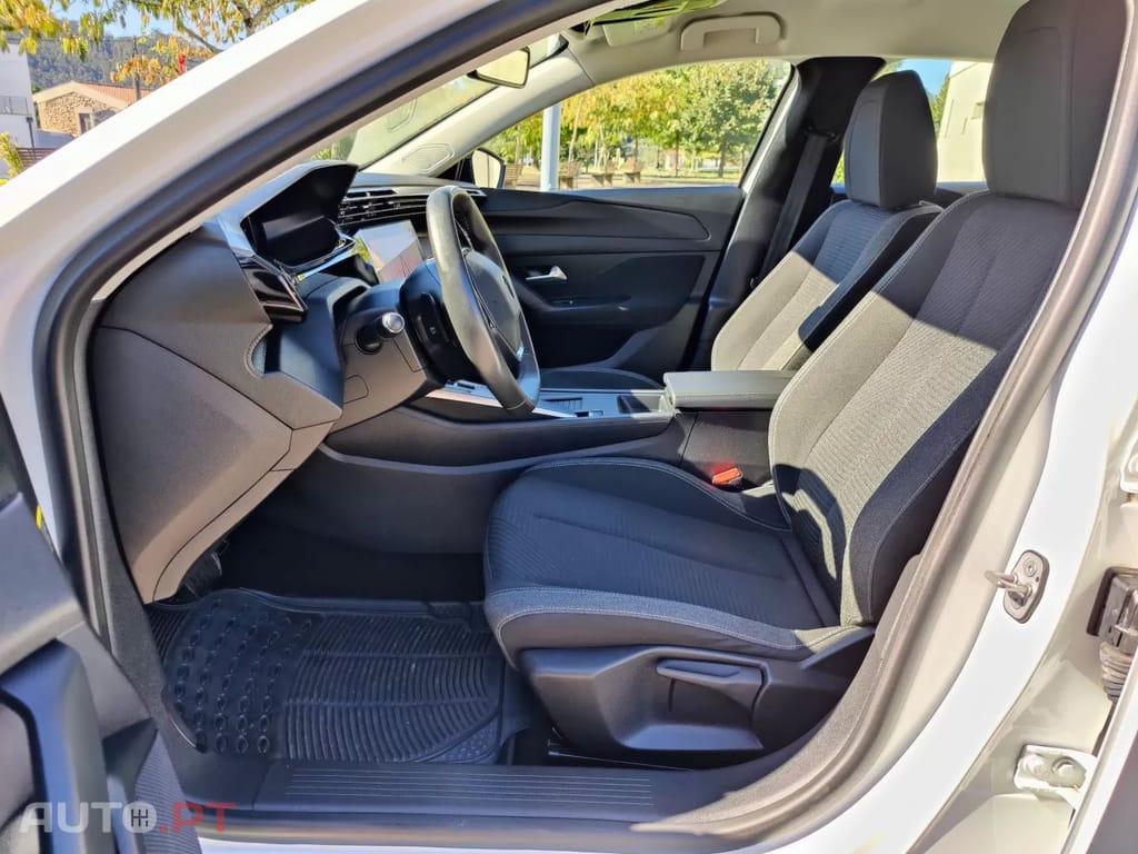 Peugeot 308 1.6 Hybrid Active Pack e-EAT8