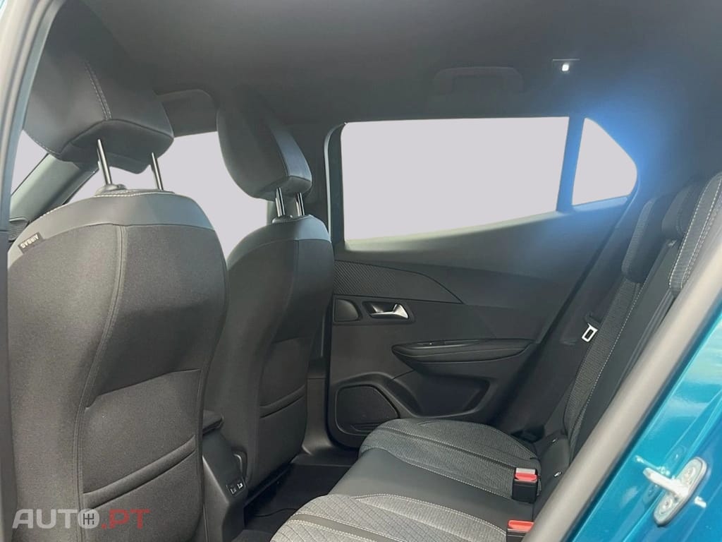 Peugeot 2008 1.2 PureTech Allure