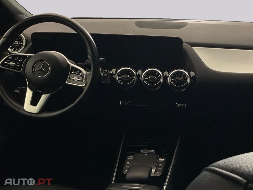 Mercedes-Benz EQA 250 95,9% I.V.A DEDUTIVEL 