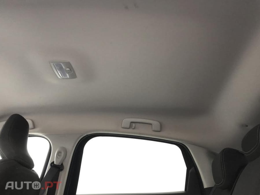 Renault Arkana 1.6 E-Tech Business