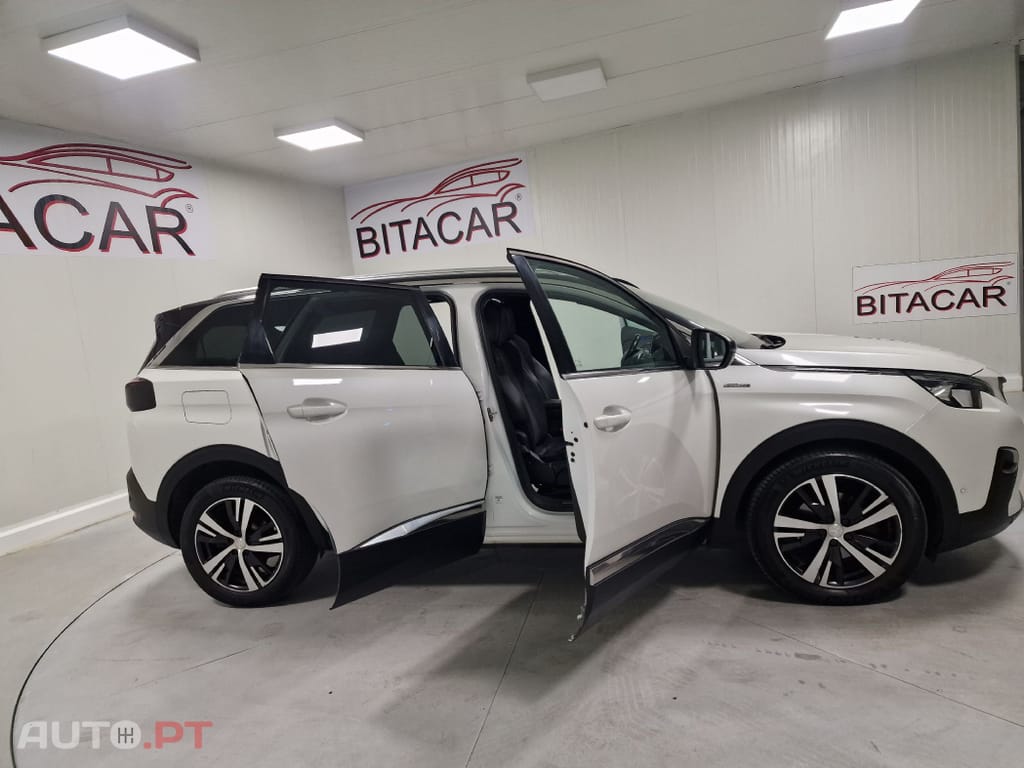 Peugeot 5008 1.6 BLUEHDI 120CV GTLINE TETO DE ABRIR