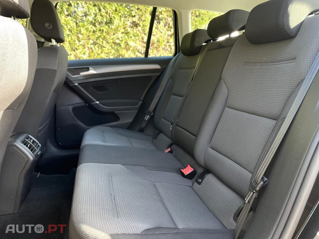 Volkswagen Golf Variant 1.6 TDi Confortline