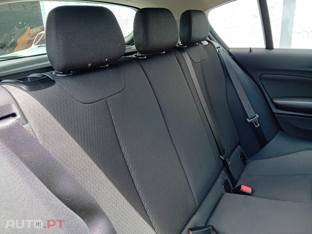 BMW 116 D C/AUTO