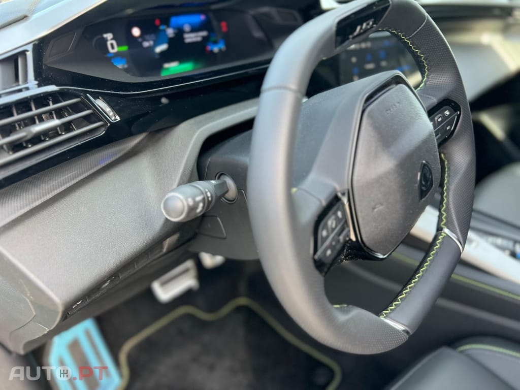 Peugeot E-308 54 kWh GT