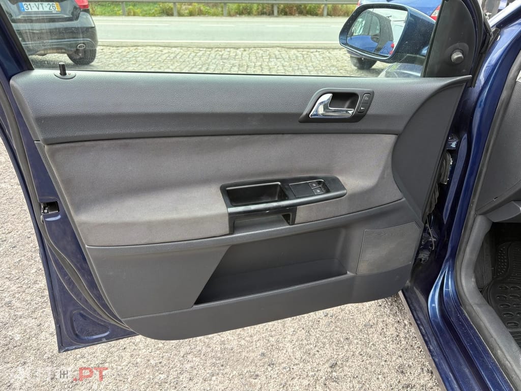 Volkswagen Polo 1.2 Live+