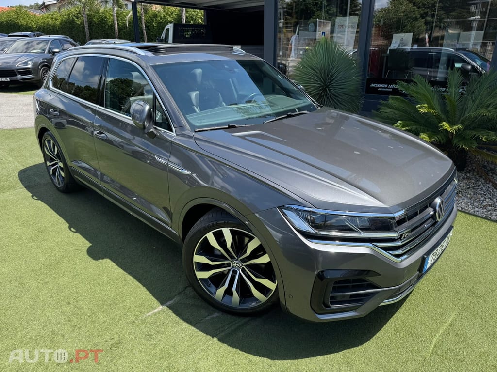 Volkswagen Touareg 3.0 TDI V6 R-Line