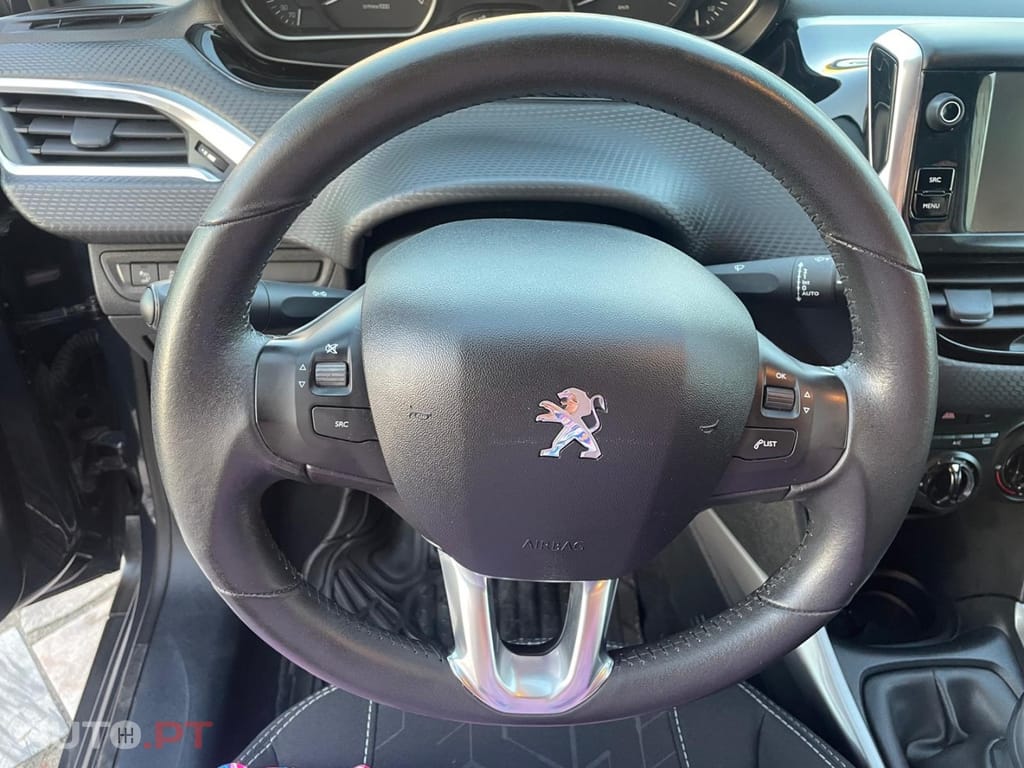 Peugeot 2008 1.2 PureTech Active