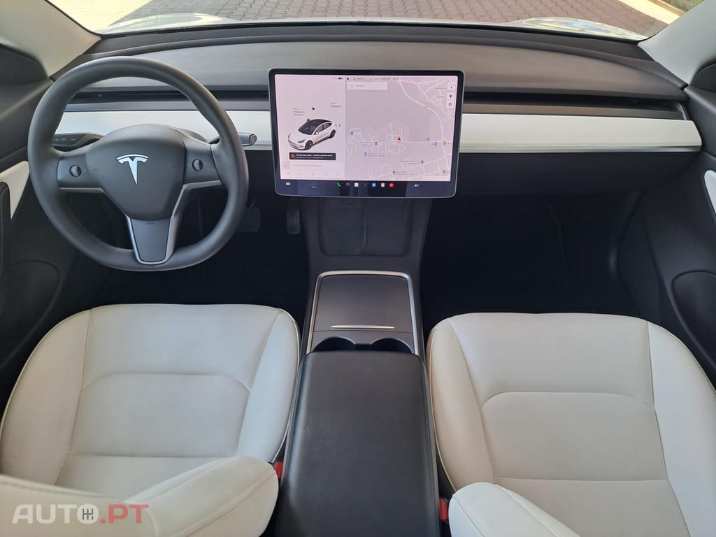 Tesla Model 3 Long-Range Dual Motor AWD