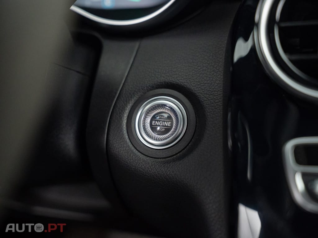 Mercedes-Benz C 300 de AMG Line