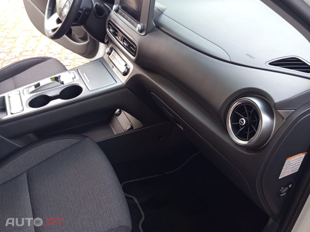 Hyundai Kauai 100% elétrico - 39 Kwh Premium