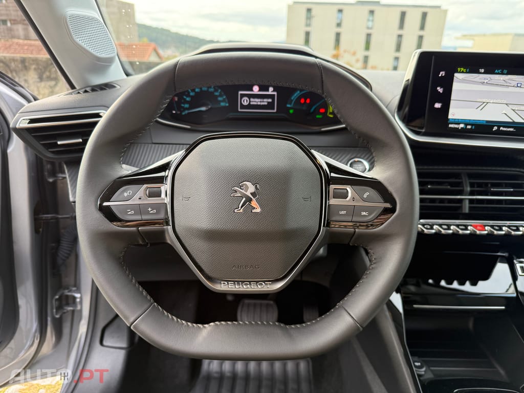 Peugeot E-208 50 kWh Allure