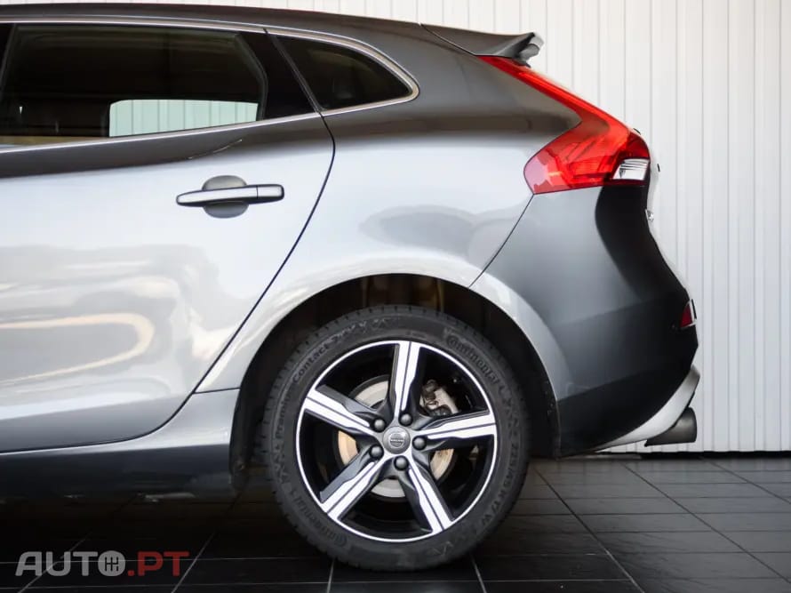Volvo V40 1.5 T3 Sport Edition R Geartronic