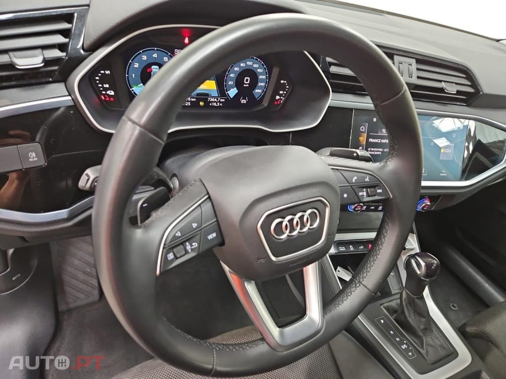 Audi Q3 45 TFSIe S line Design